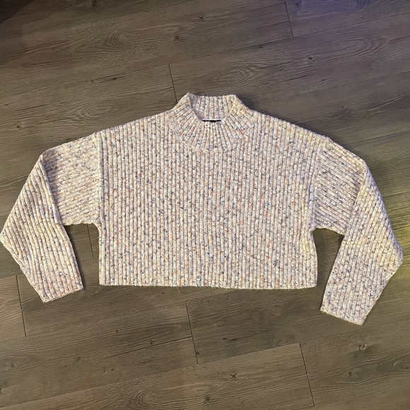 Vici | Sweaters | Vici Cropped Confetti 